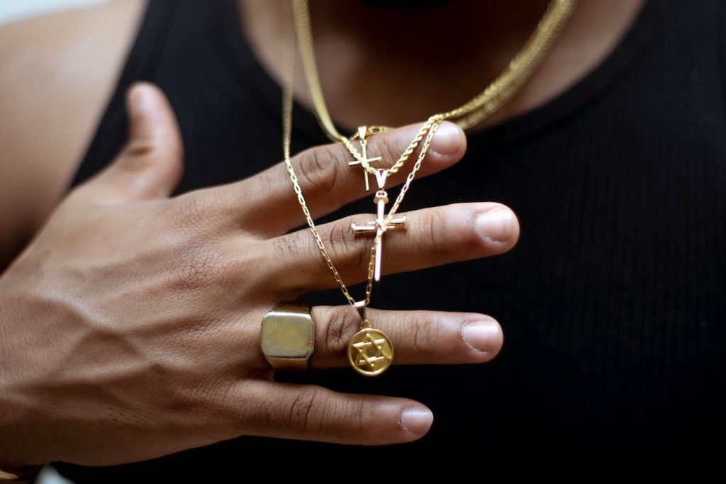 How to Pull Off an Opulent Stack of Gold Chains