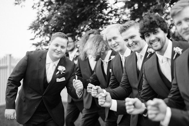 Groomsmen Ties: Coordinating Colors and Patterns for a Cohesive Look